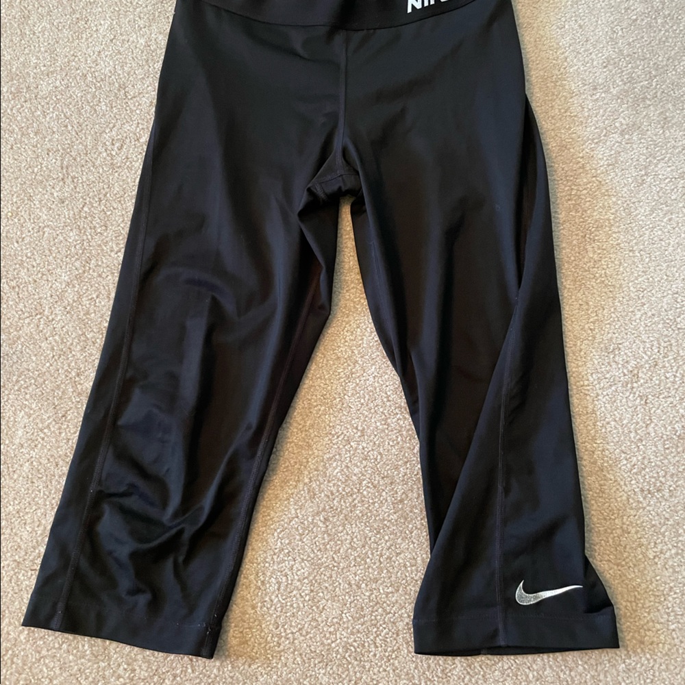 Nike Crop Leggings